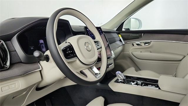 new 2026 Volvo XC90 Plug-In Hybrid car, priced at $85,625