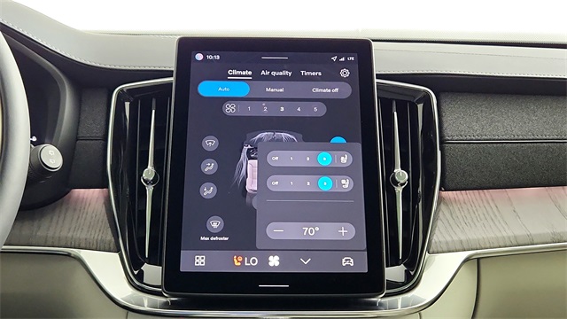 new 2026 Volvo XC90 Plug-In Hybrid car, priced at $85,625