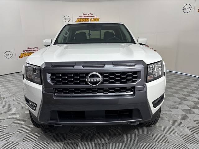 2025 Glacier White Nissan Frontier SV 4X4 Truck