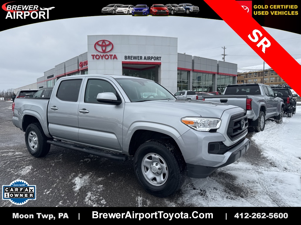 2023 Toyota Tacoma SR's photo
