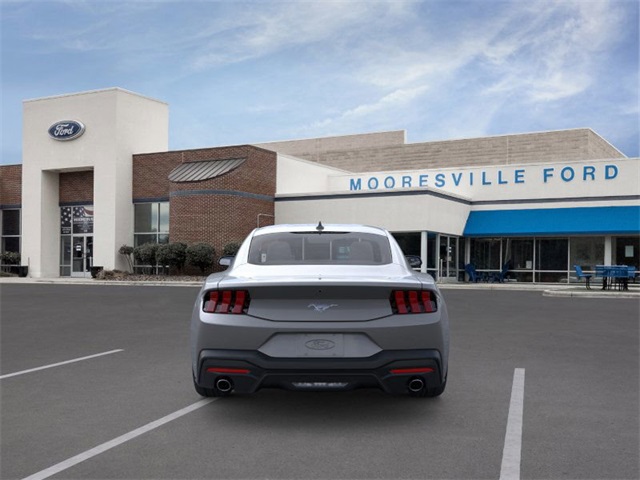 2025 Ford Mustang EcoBoost photo 3
