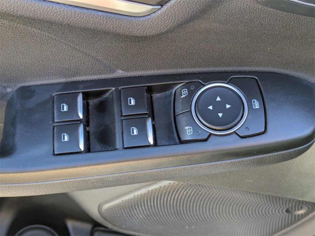 2022 Ford Escape Titanium photo 10