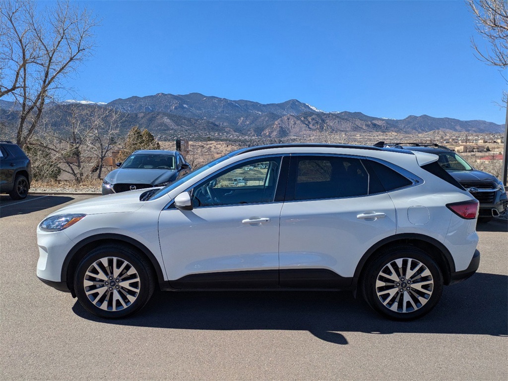 Image of Savvy Certified 2022 Ford Escape Titanium AWD