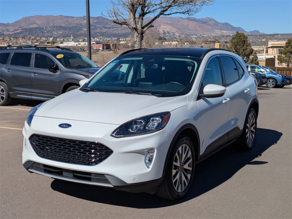 Image of Savvy Certified 2022 Ford Escape Titanium AWD