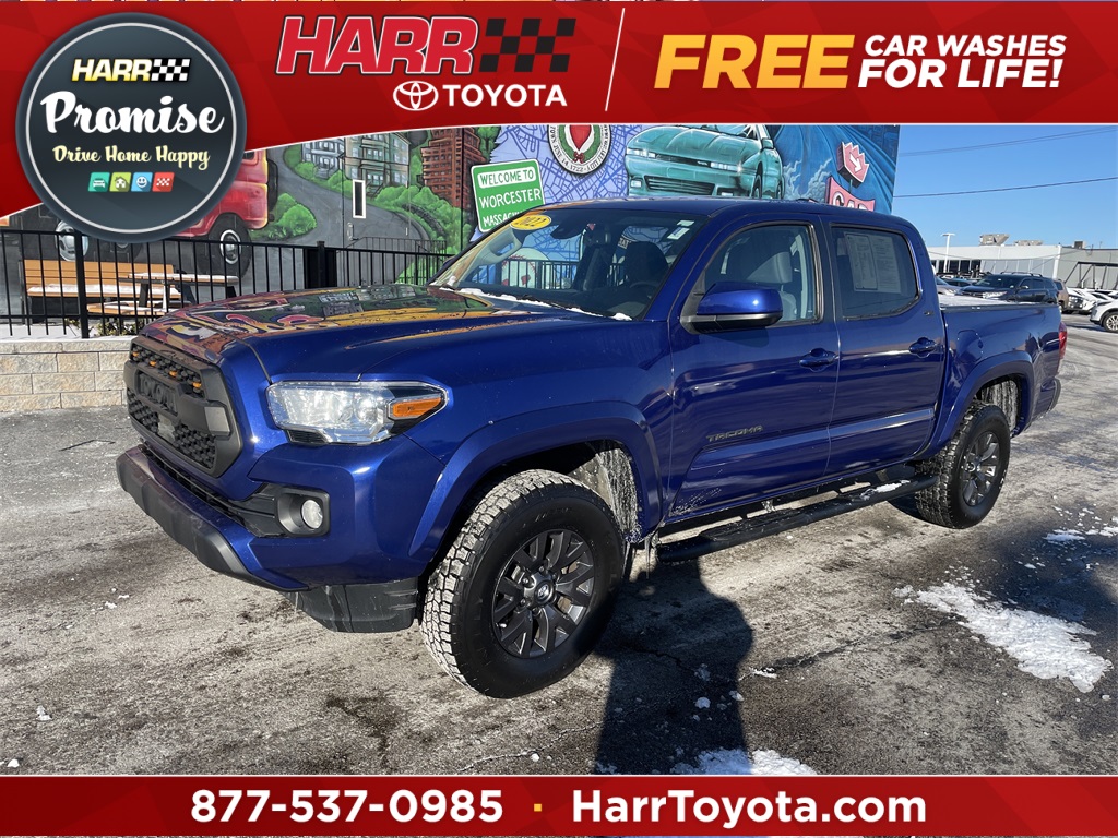 2022 Toyota Tacoma SR5's photo