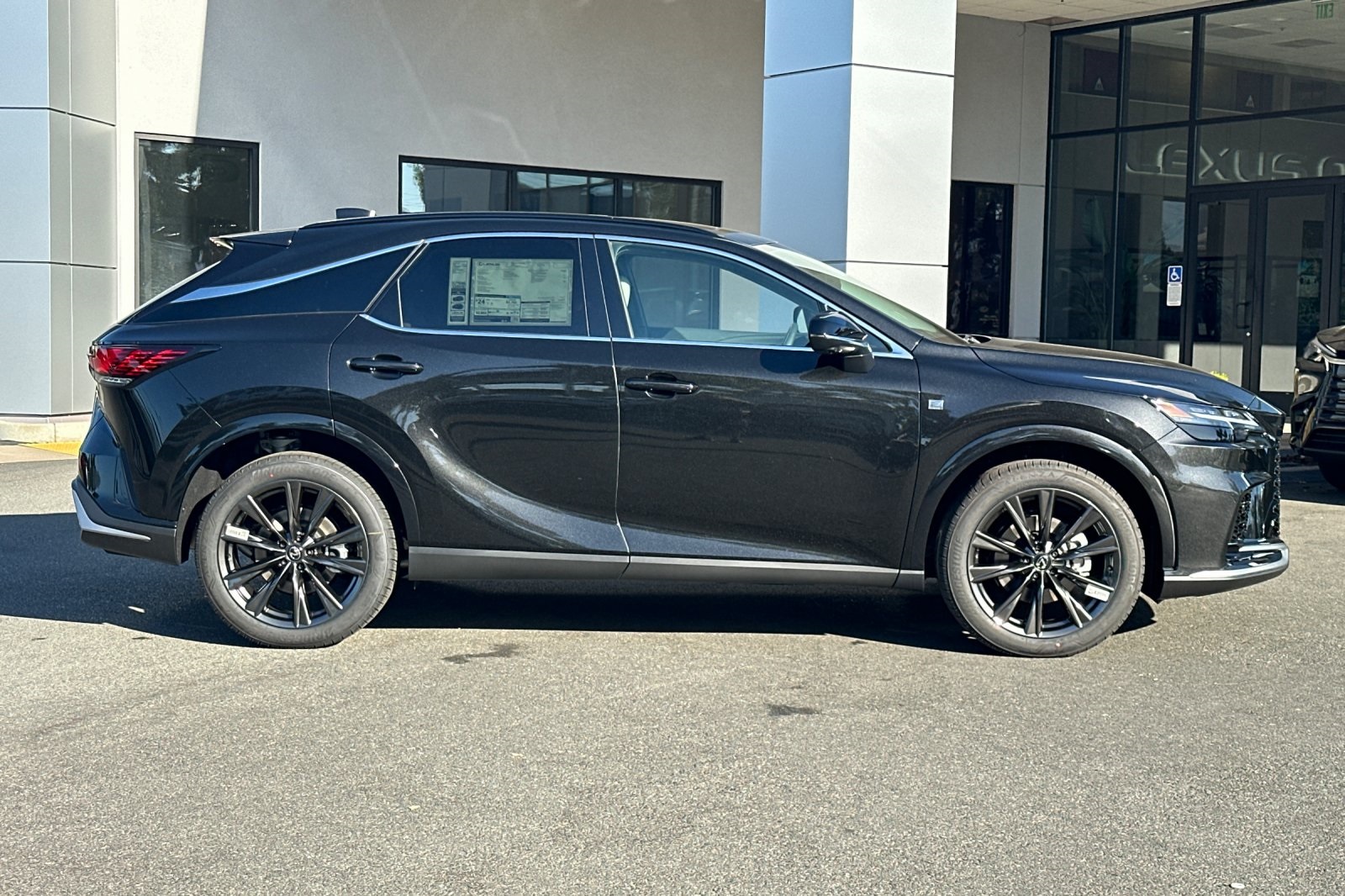 2025 Lexus RX 350 F SPORT photo 3