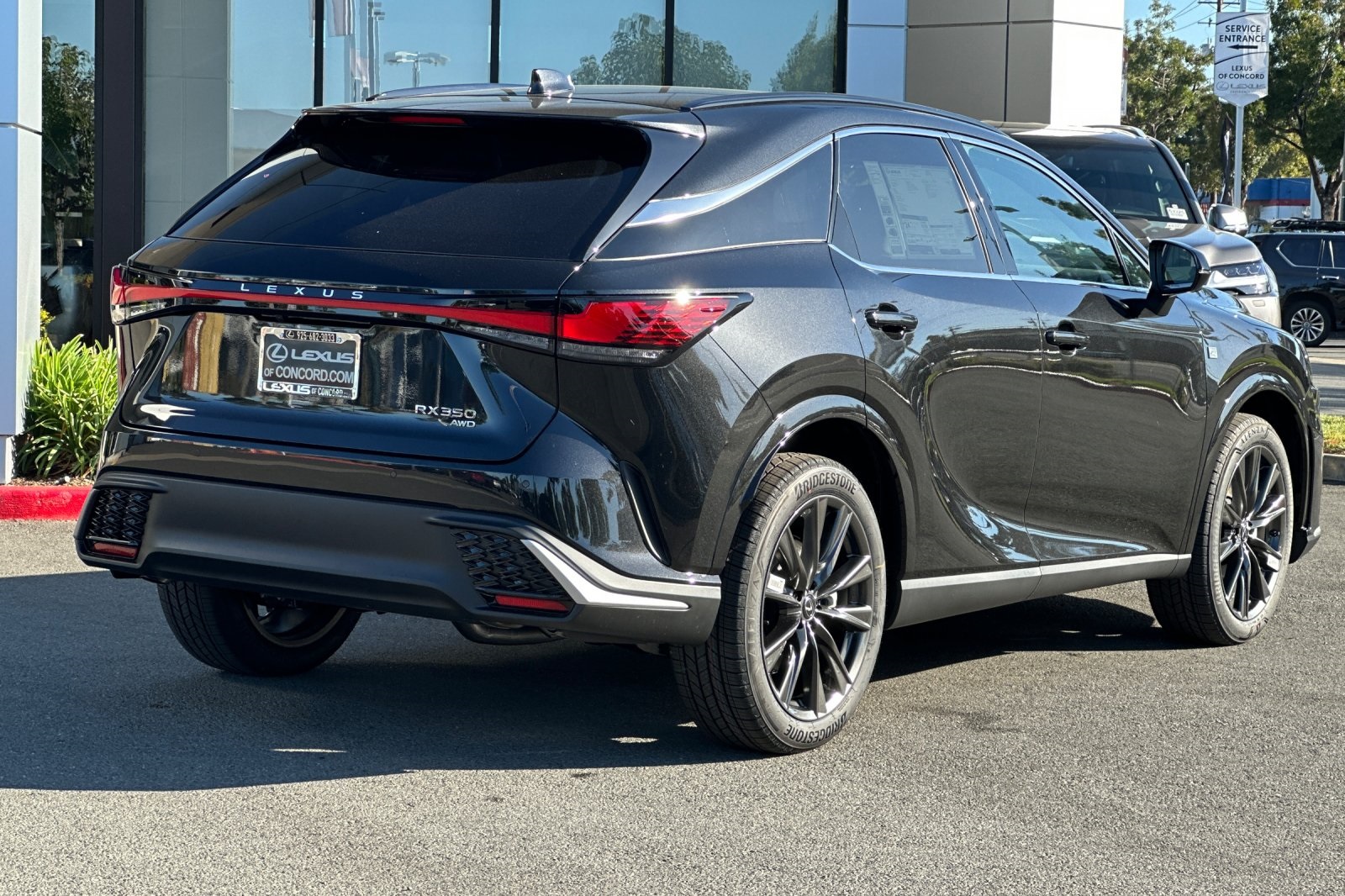 2025 Lexus RX 350 F SPORT photo 4