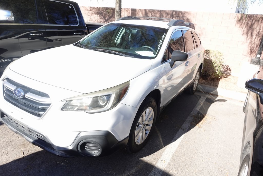 2018 Subaru Outback Base's photo