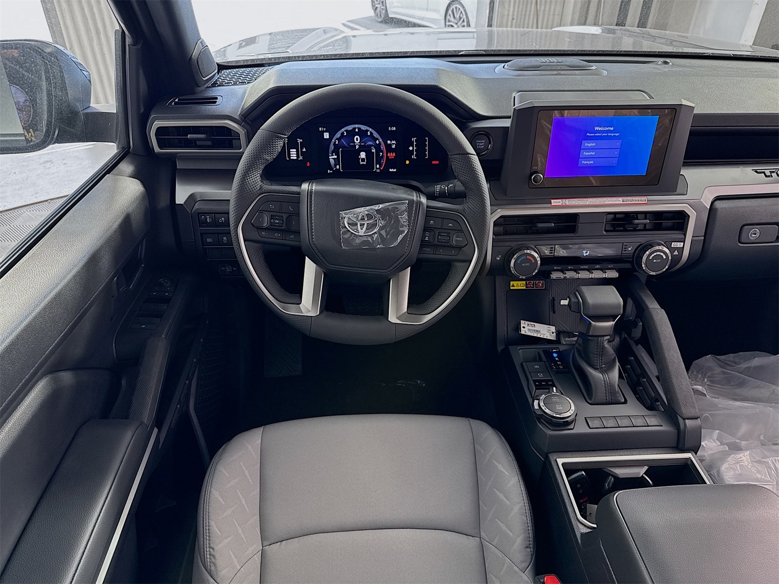 2025 Toyota Tacoma SR5 Double Cab photo 13
