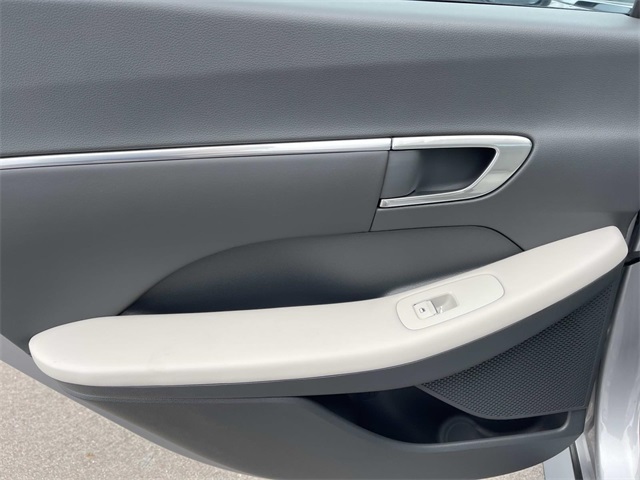 used 2023 Hyundai Sonata Hybrid car, priced at $24,989