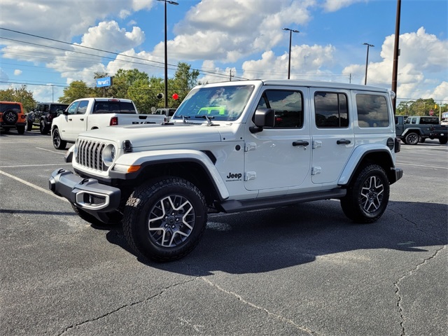 2025 Jeep Wrangler 4-Door Sahara 4x4