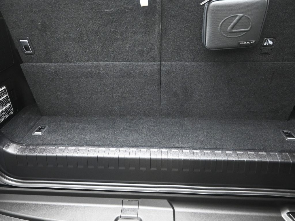 2023 Lexus GX 460 photo 8