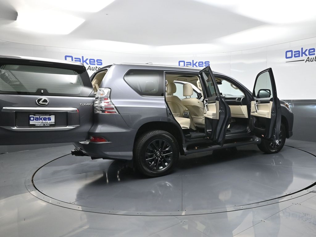 2023 Lexus GX 460 photo 28