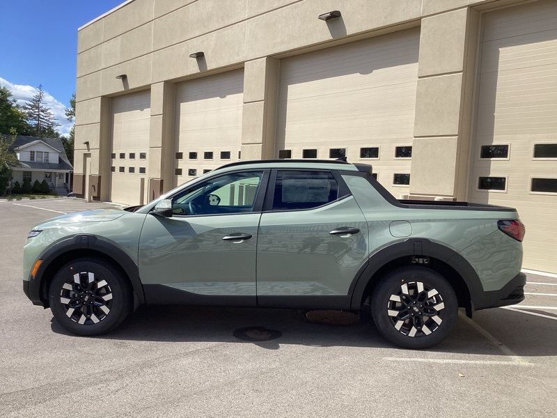 2026 Hyundai Santa Cruz SEL photo 3