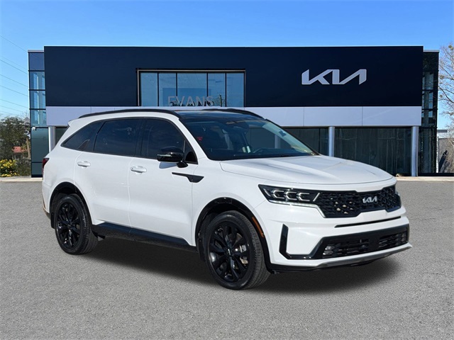 2022 Kia Sorento SX's photo