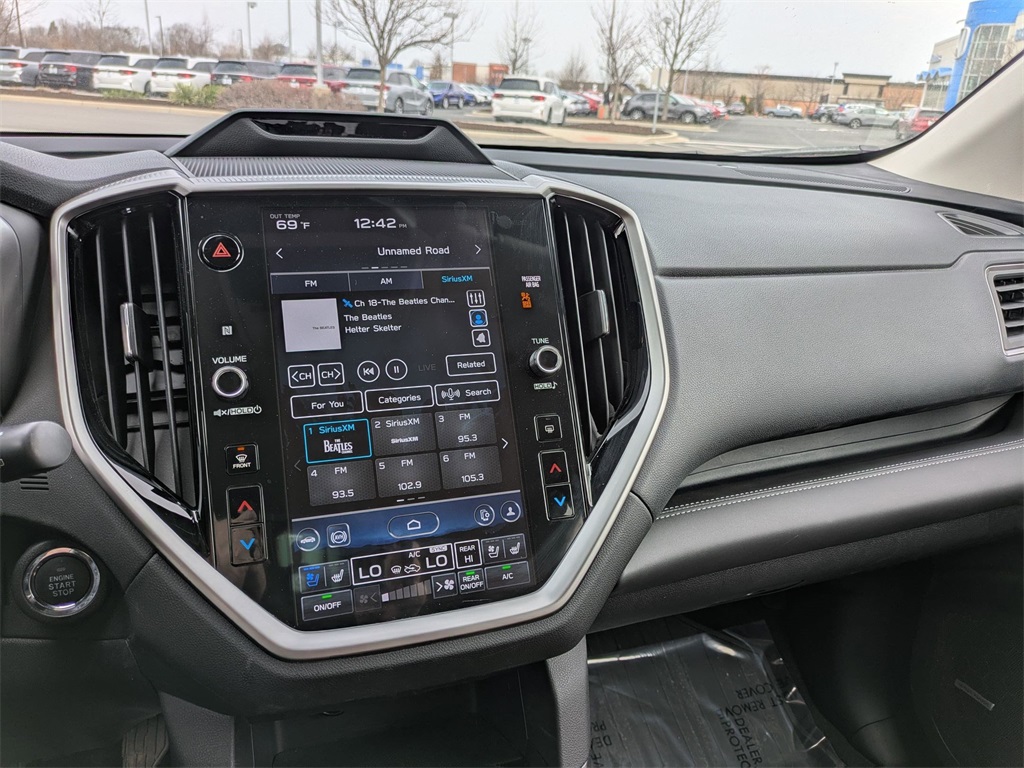 2024 Subaru Ascent Touring photo 15