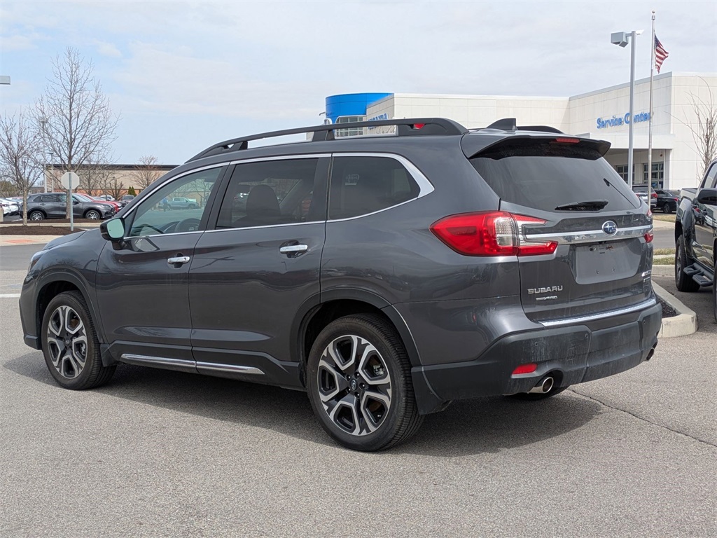 2024 Subaru Ascent Touring photo 4