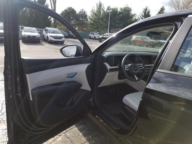 new 2025 Hyundai Tucson car, priced at $28,773