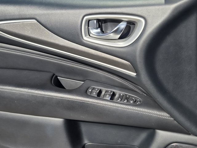 used 2020 INFINITI QX60 car, priced at $17,900