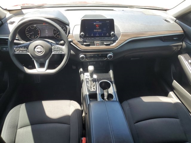2023 Scarlet Ember Tintcoat Nissan Altima 2.5 SV FWD Sedan