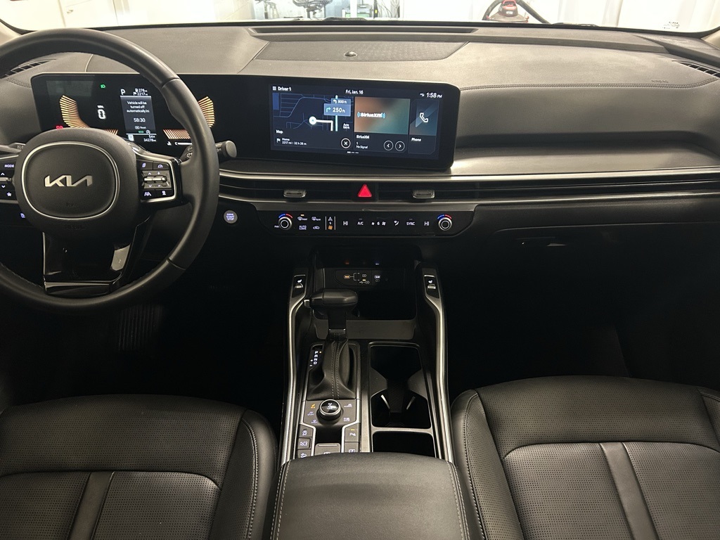 used 2024 Kia Sorento car, priced at $27,749