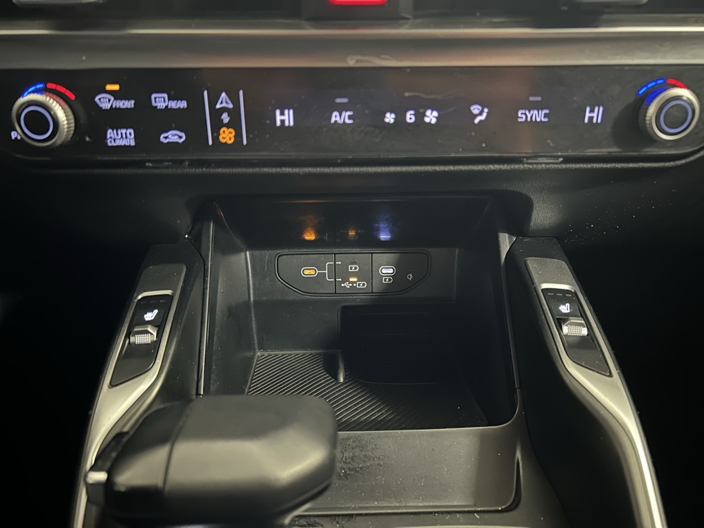 used 2024 Kia Sorento car, priced at $27,749