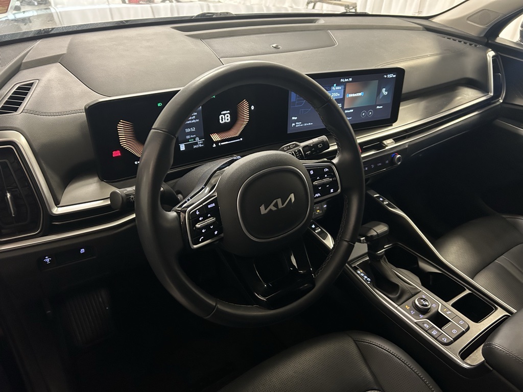 used 2024 Kia Sorento car, priced at $27,749