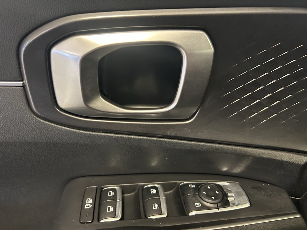 used 2024 Kia Sorento car, priced at $27,749