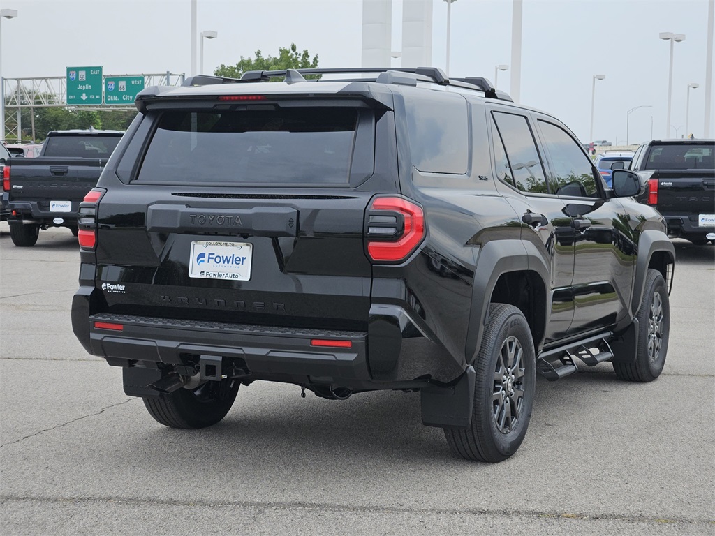 2025 Toyota 4Runner SR5 photo 3