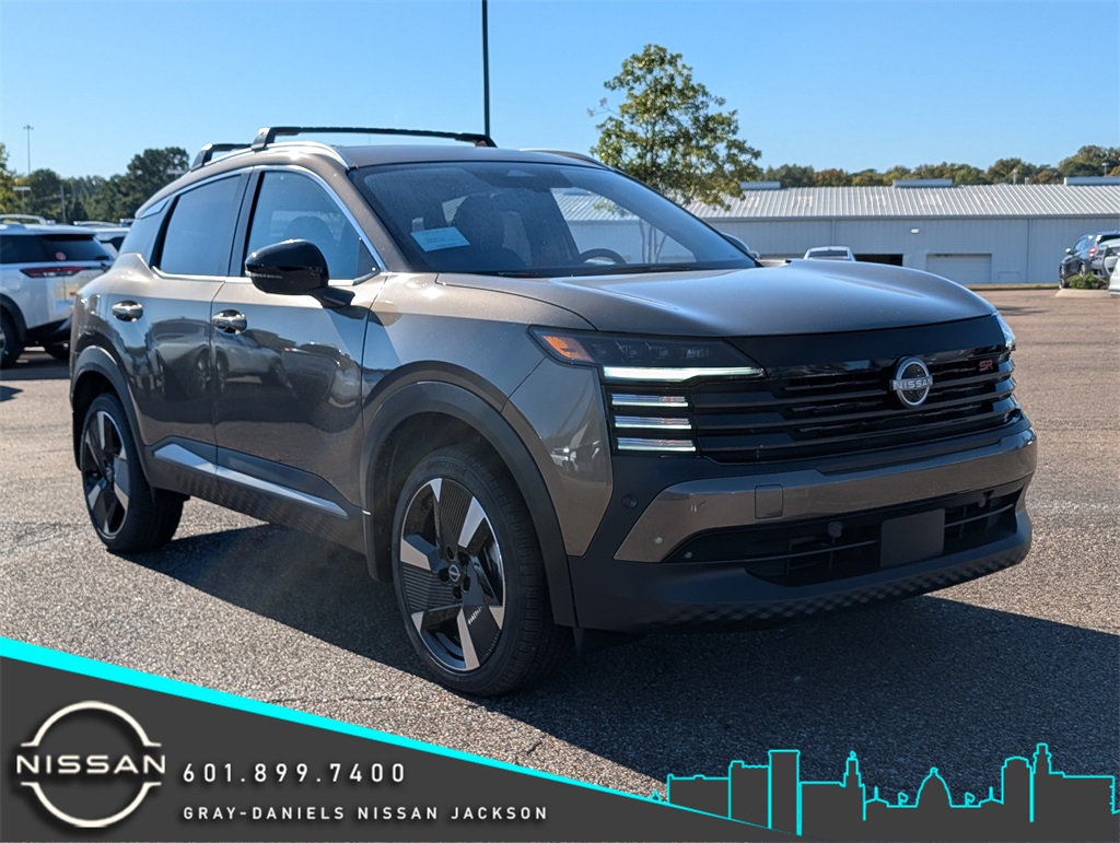 2026 Nissan KICKS SR's photo