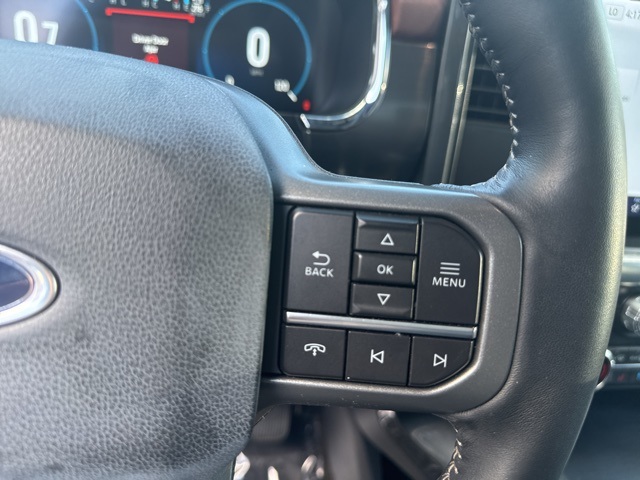 2022 Ford F-150 Lariat photo 19