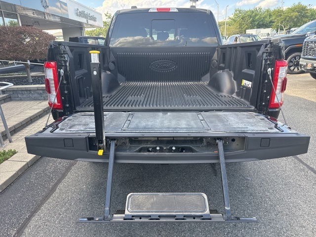 2022 Ford F-150 Lariat photo 31