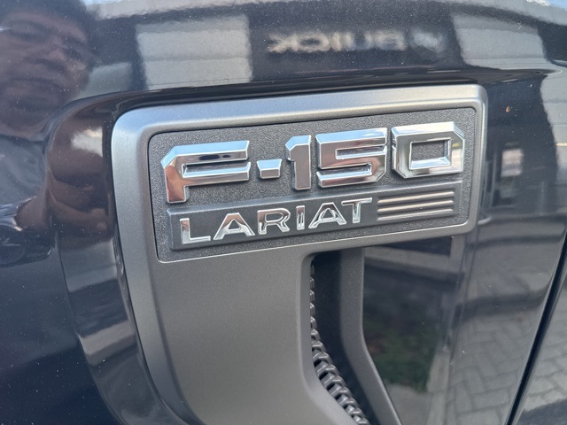 2022 Ford F-150 Lariat photo 5
