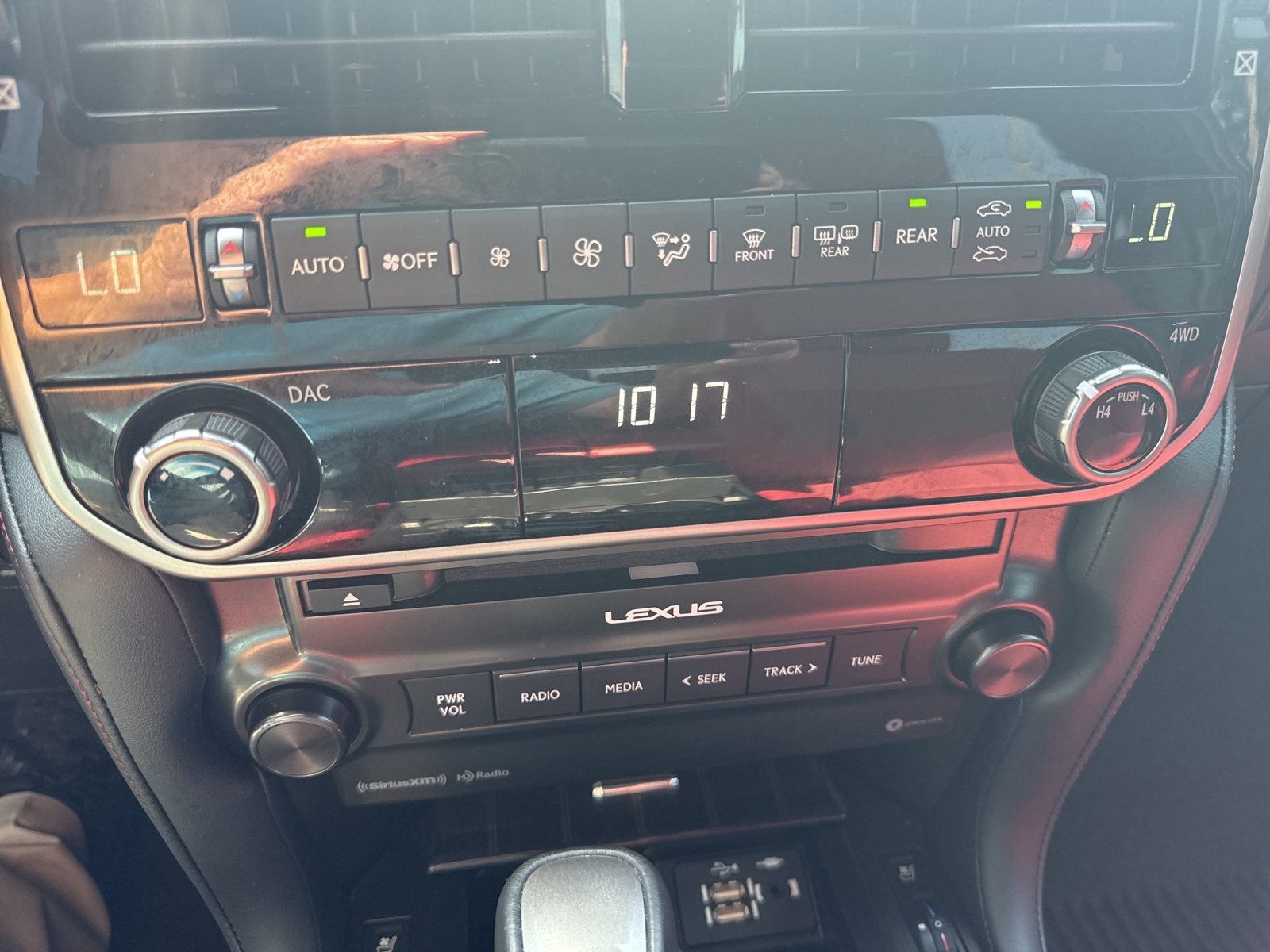 2023 Lexus GX 460 Premium photo 15