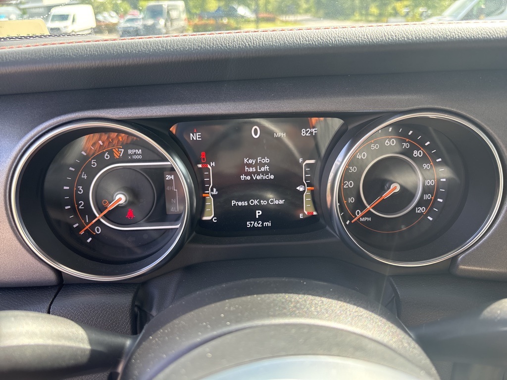Used 2023 Jeep Gladiator Crew Cab 4x4 Pickup for sale #MV1471B - photo 33