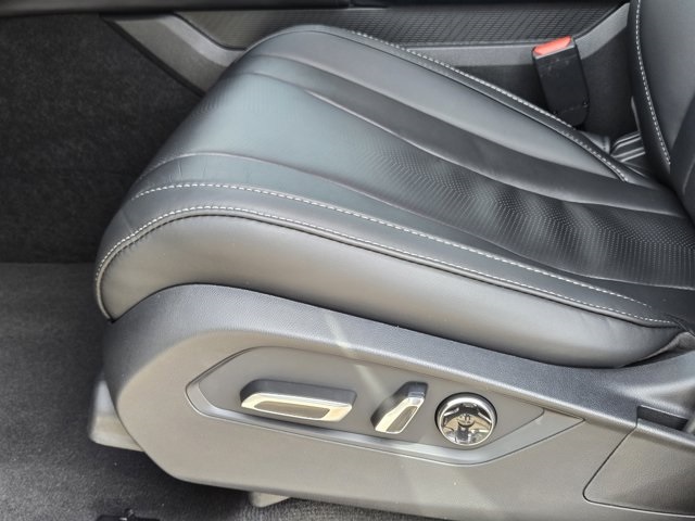 used 2026 Acura MDX car, priced at $50,800