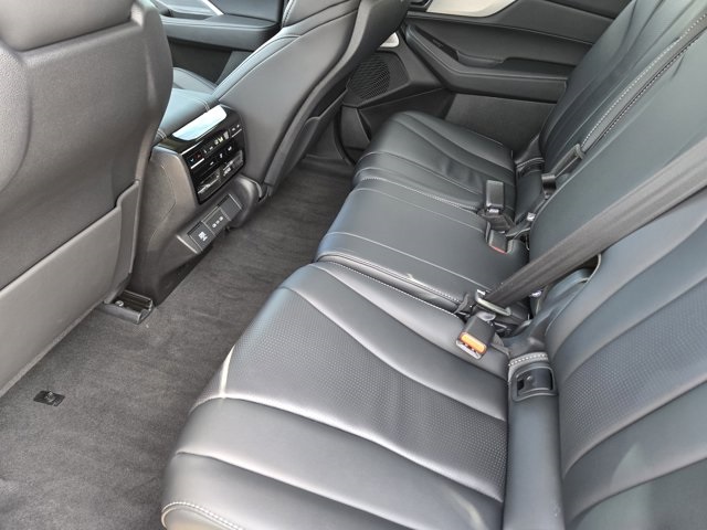 used 2026 Acura MDX car, priced at $50,800