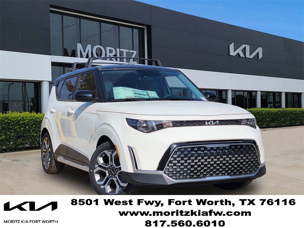 2025 Kia Soul EX's photo
