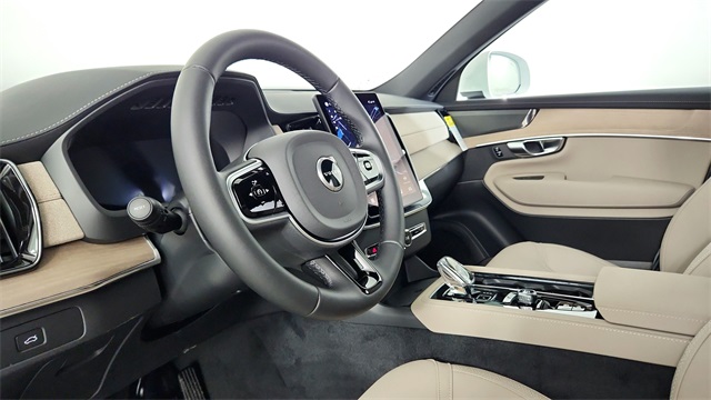 new 2026 Volvo XC90 car, priced at $71,825