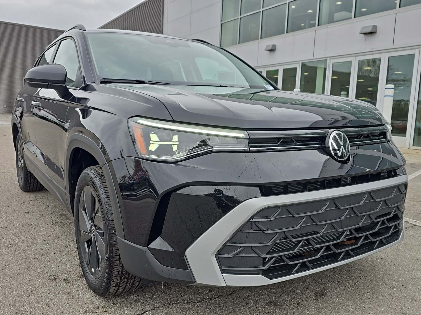 new 2026 Volkswagen Taos car, priced at $27,177