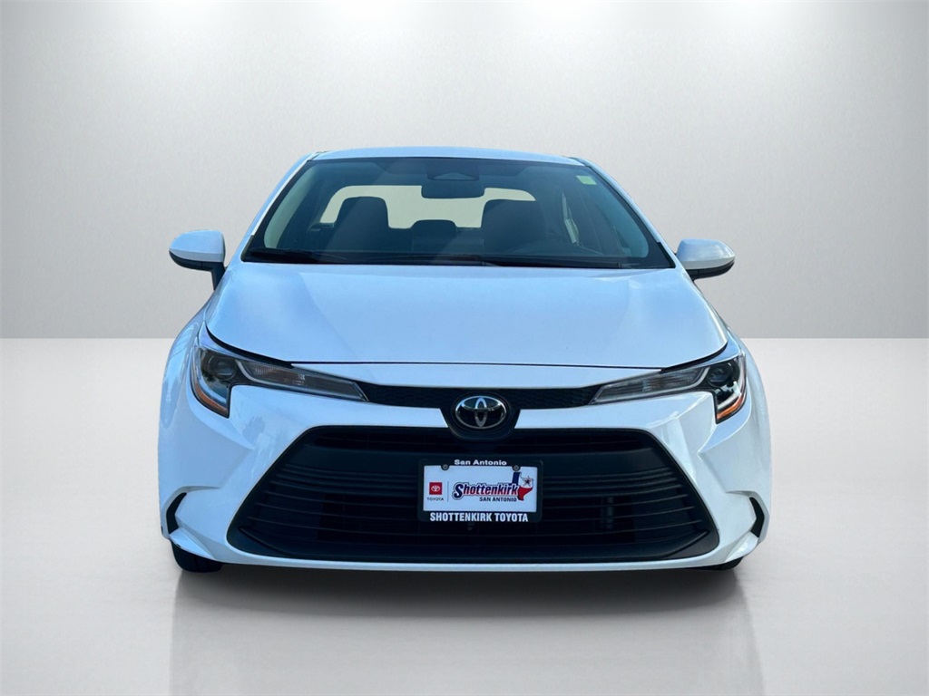 Used 2024 Toyota Corolla LE with VIN 5YFB4MDE5RP127808 for sale in Northfield, Minnesota