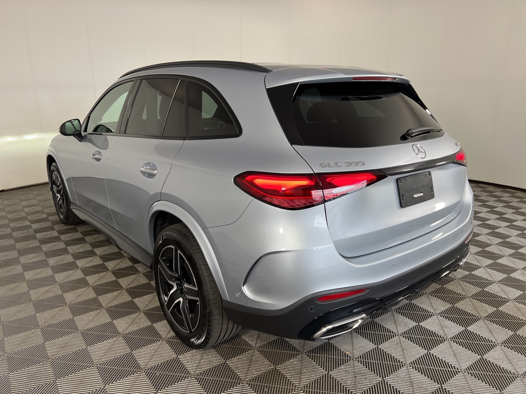 2025 Mercedes Benz GLC 300 4MATIC photo 14
