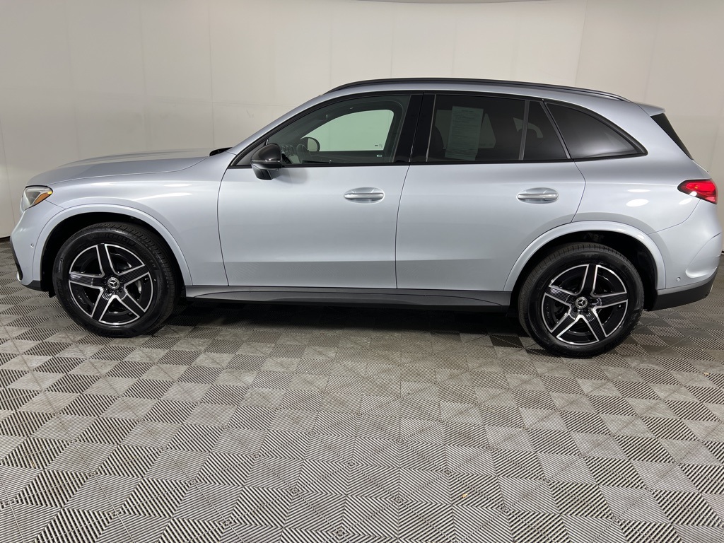 2025 Mercedes Benz GLC 300 4MATIC photo 22