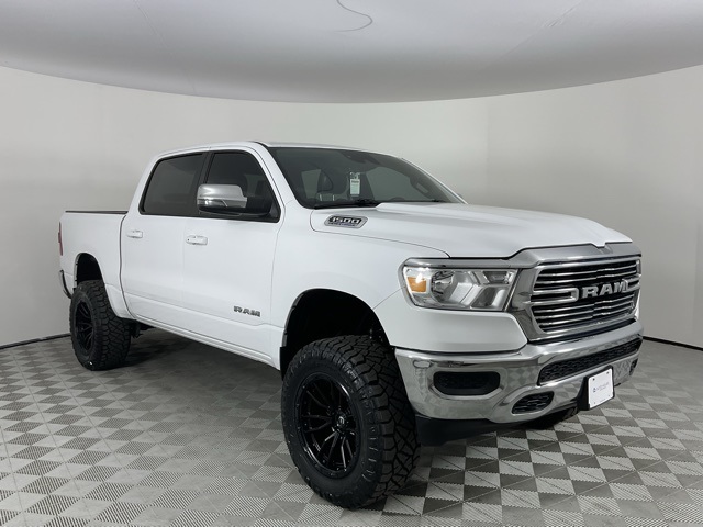 2023 Ram 1500 Laramie photo 3