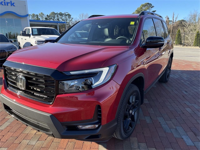 2024 Honda Passport Black Edition's photo