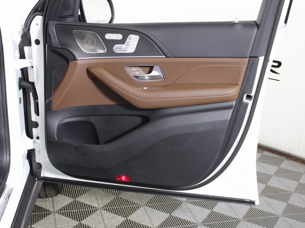 used 2024 Mercedes-Benz GLE car, priced at $51,989