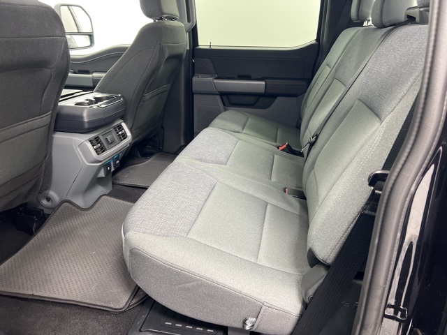 2024 Ford F-150 XLT photo 2