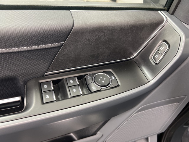 2024 Ford F-150 XLT photo 4
