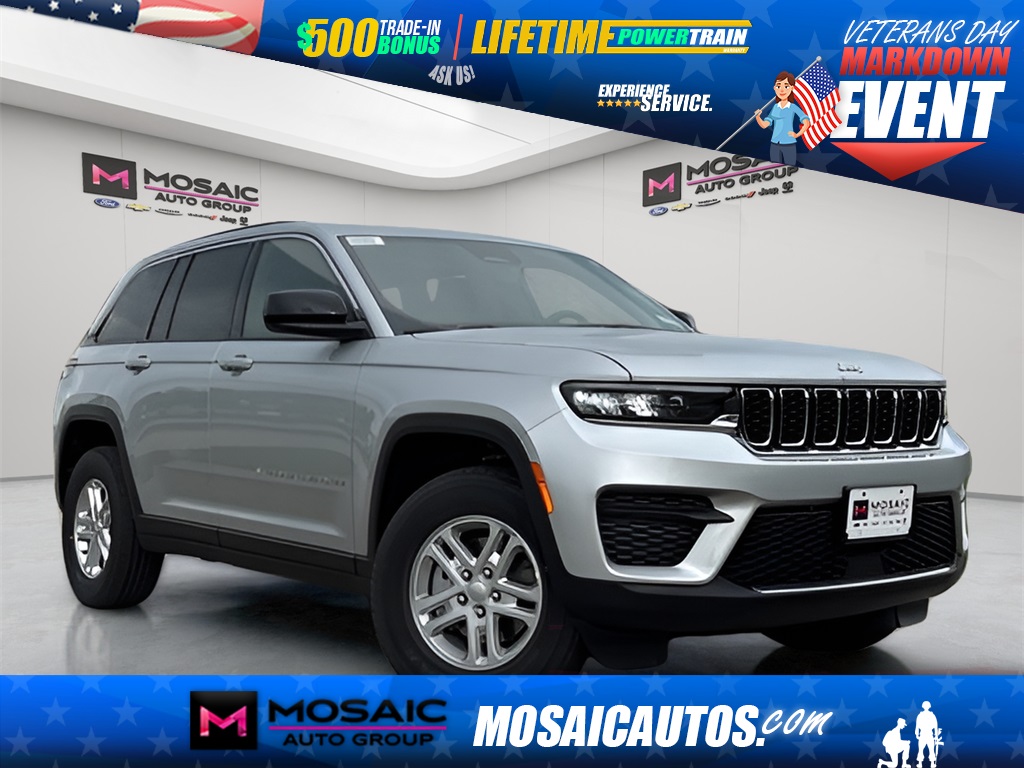New 2025 Jeep Grand Cherokee Laredo SUVs
