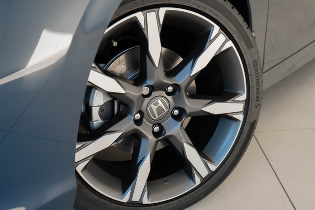 2026 Honda Civic Hybrid Sport Touring photo 2